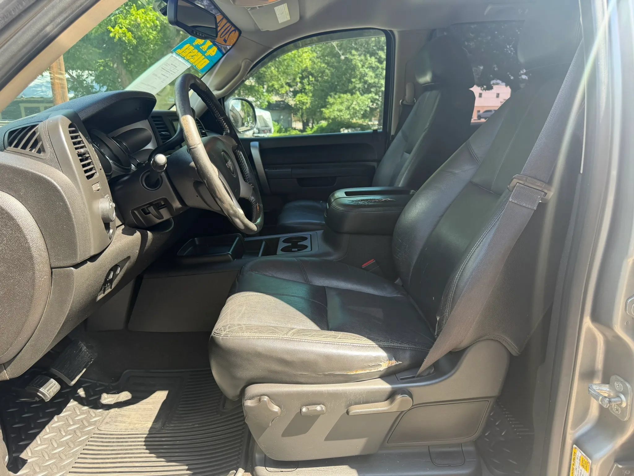 Used 2014 GMC Sierra 2500 SLE w/ SLE Preferred Package AWD/4WD image 9