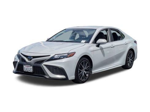 Used 2024 Toyota Camry SE w/ Convenience Package FWD image 1