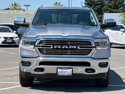 Used 2022 RAM 1500 Laramie w/ Off Road Group AWD/4WD image 10