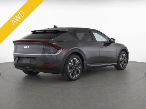 Certified 2024 Kia EV6 Light AWD/4WD image 3