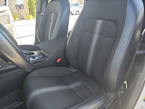 Used 2023 Honda Civic Sport image 14