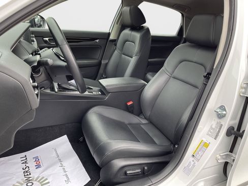 Used 2024 Honda Civic EX-L image 14