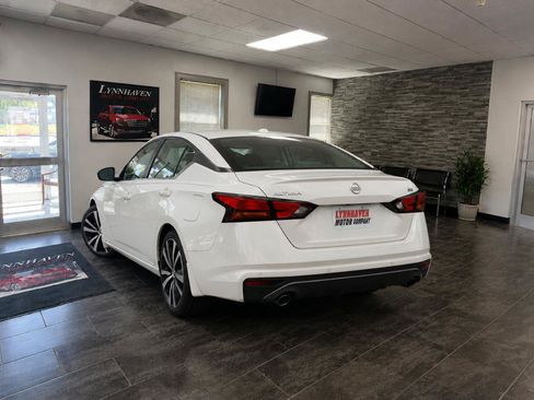 Used 2020 Nissan Altima 2.5 SR FWD image 6