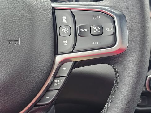 New 2026 RAM 1500 4x4 Crew Cab image 19