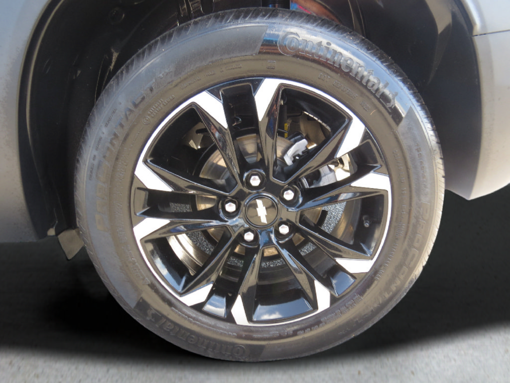 Certified 2023 Chevrolet TrailBlazer LT w/ Convenience Package FWD image 23