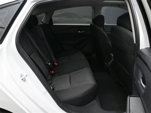 New 2025 Honda Accord SE image 22