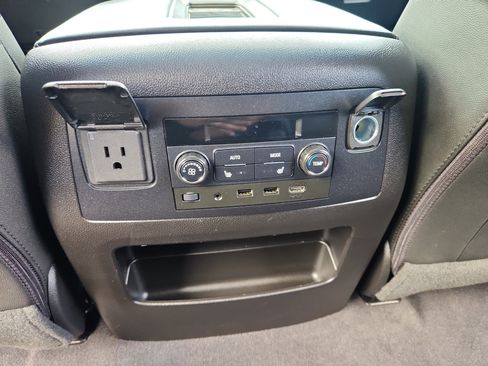 Used 2019 Chevrolet Tahoe Premier image 41