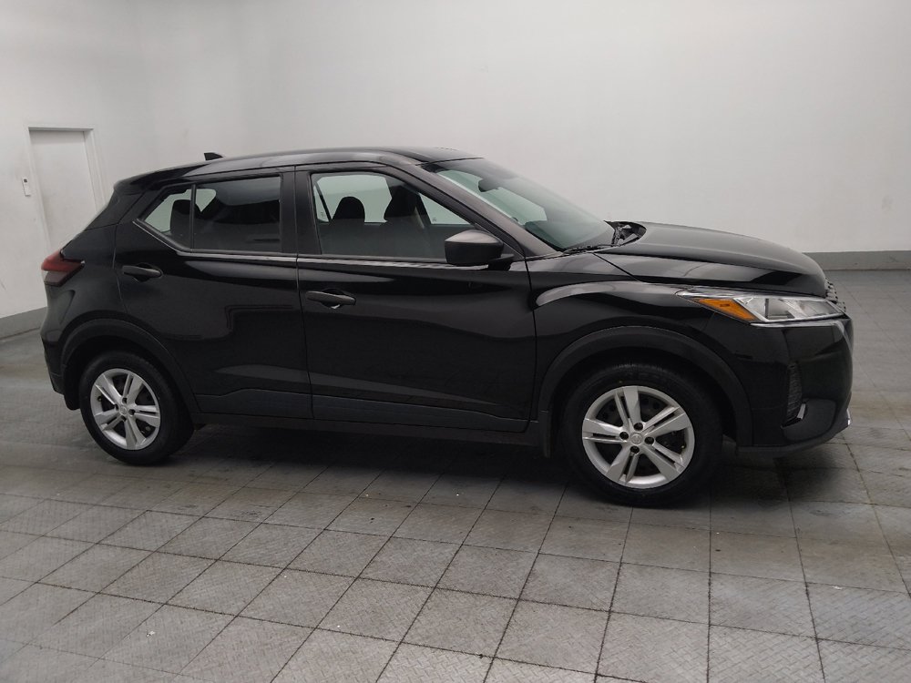 Used 2024 Nissan Kicks S FWD image 11