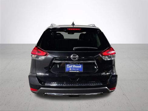 Used 2017 Nissan Rogue SL w/ SL Premium Package AWD/4WD image 7