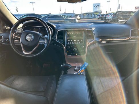 Used 2014 Jeep Grand Cherokee Overland w/ Advanced Technology Group image 14