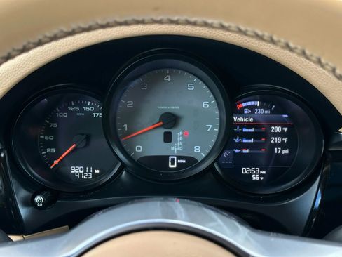 Used 2016 Porsche Macan S image 31