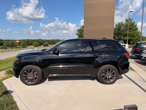 Used 2020 Jeep Grand Cherokee High Altitude AWD/4WD image 2