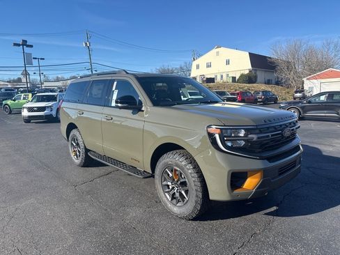 New 2025 Ford Expedition Tremor image 4