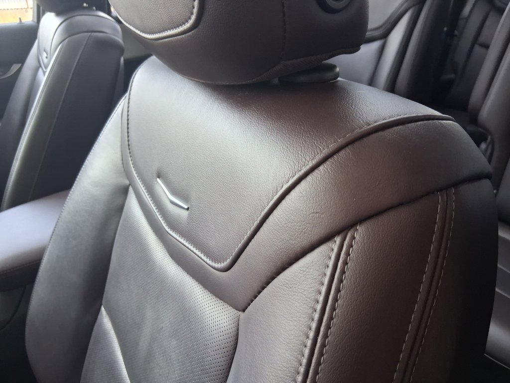 Used 2020 Cadillac XT6 Premium Luxury FWD image 19
