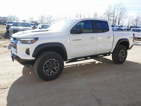 New 2026 Chevrolet Colorado ZR2 w/ Technology Package image 7