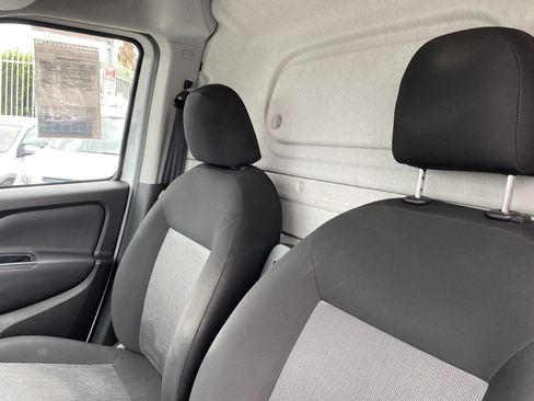Used 2019 RAM ProMaster City Tradesman SLT FWD image 13