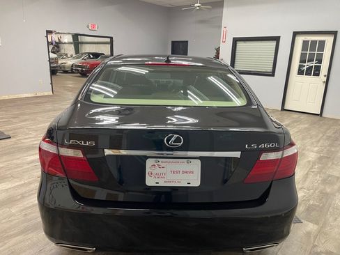 Used 2009 Lexus LS 460 L w/ Executive Class Seating Pkg RWD image 9