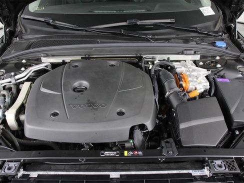 Certified 2023 Volvo S60 T8 Plus w/ Climate Package image 24