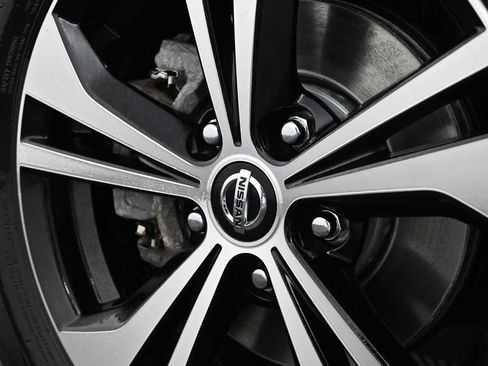 Used 2020 Nissan Sentra SV image 33