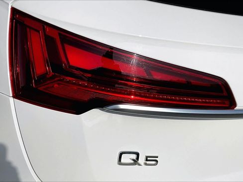 Used 2023 Audi Q5 2.0T Premium Plus AWD/4WD image 28