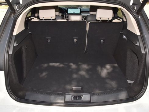 New 2026 Lincoln Corsair Premiere image 36