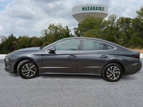 Used 2026 Hyundai Sonata Blue FWD image 3