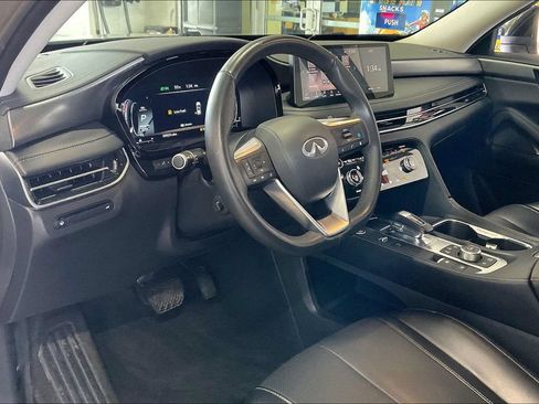 Used 2025 INFINITI QX60 Luxe AWD/4WD image 4