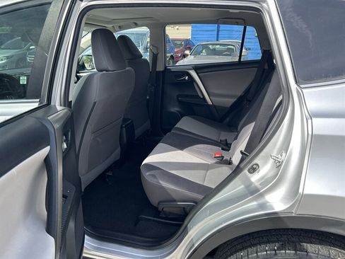 Used 2014 Toyota RAV4 XLE AWD/4WD image 11