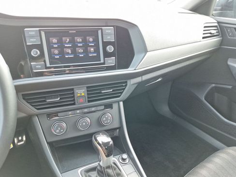 Used 2023 Volkswagen Jetta Sport FWD image 21