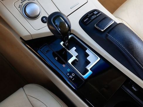 Used 2013 Lexus ES 350 image 38