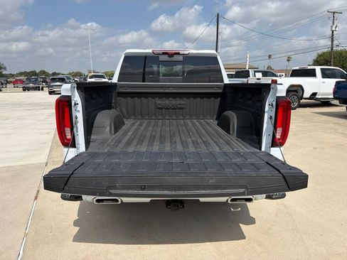 Used 2026 GMC Sierra 1500 Denali AWD/4WD image 16