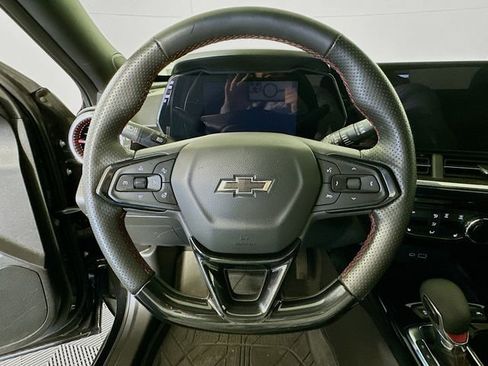 Used 2024 Chevrolet Trax RS w/ Driver Confidence Package image 13