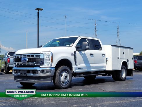 New 2026 Ford F350 XL w/ XL Chrome Package AWD/4WD image 1