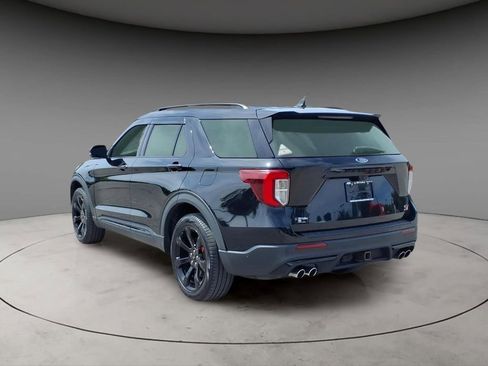 Used 2022 Ford Explorer ST w/ Equipment Group 401A AWD/4WD image 3