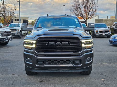 Used 2024 RAM 2500 Laramie w/ Night Edition image 12