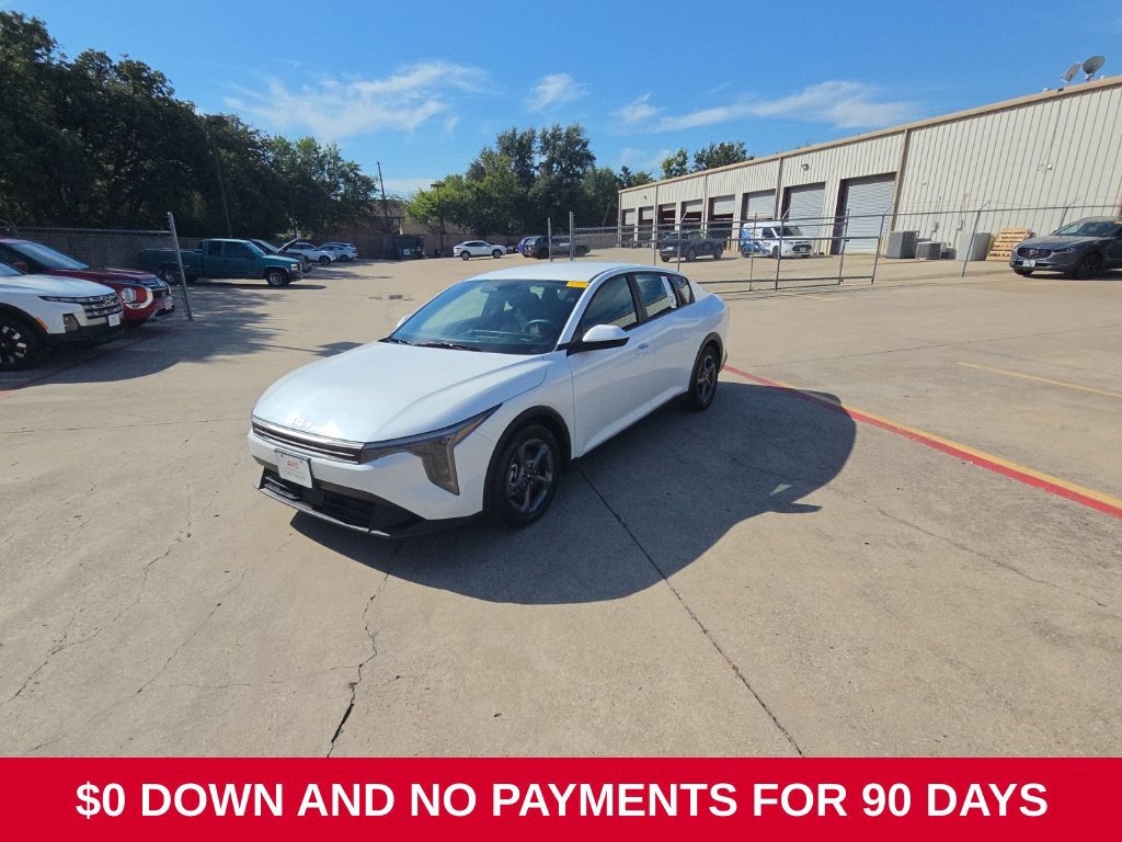 Used 2025 Kia K4 FWD image 1