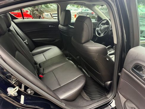 Used 2018 Acura ILX FWD image 19