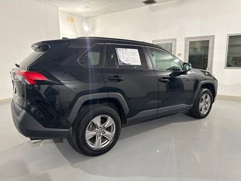 Used 2023 Toyota RAV4 XLE FWD image 14