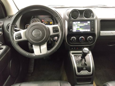 Used 2017 Jeep Compass High Altitude image 22