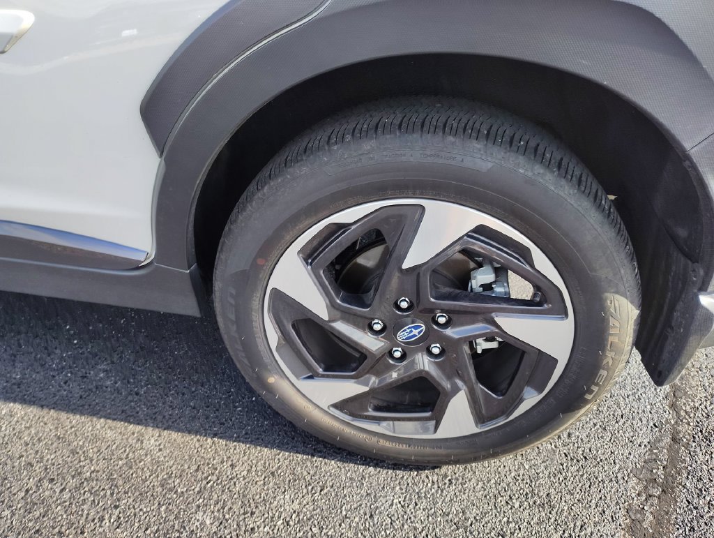 Certified 2024 Subaru Crosstrek 2.5i Limited AWD/4WD image 8