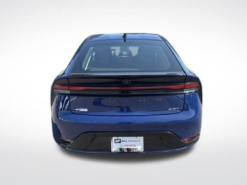 New 2027 Toyota Prius XLE FWD image 4