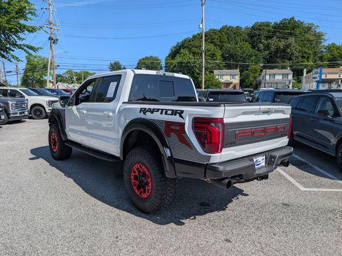 Certified 2025 Ford F150 Raptor w/ Equipment Group 803A Raptor R AWD/4WD image 5