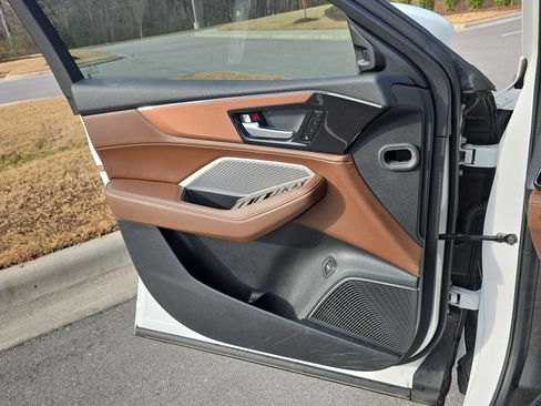 Used 2022 Acura MDX SH-AWD w/ Technology Package image 26