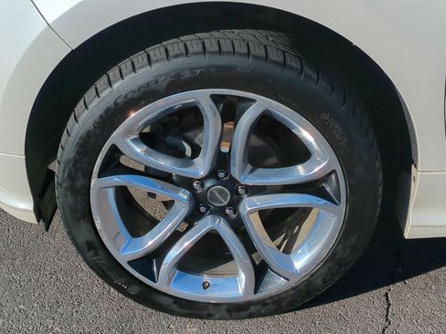 Used 2011 Ford Edge Sport w/ Driver Entry Pkg image 13