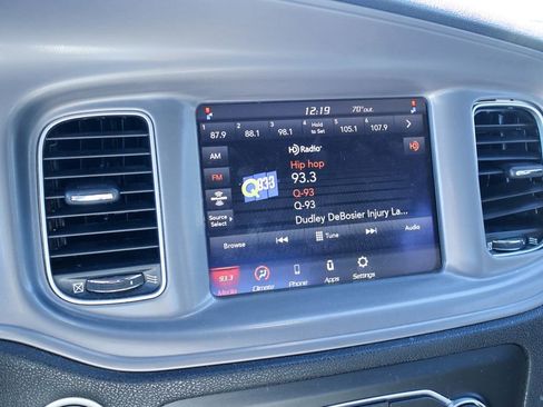 Used 2023 Dodge Charger SXT image 3