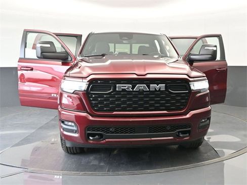 Used 2025 RAM 1500 Big Horn image 33