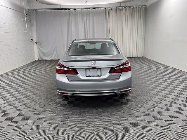 Used 2017 Honda Accord Sport Special Edition image 5