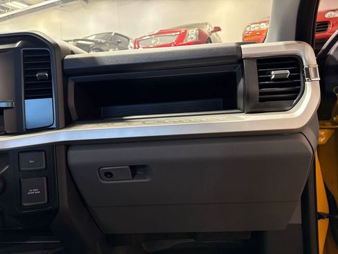 Used 2025 Ford F250 XLT w/ 360-Degree Camera Package image 98