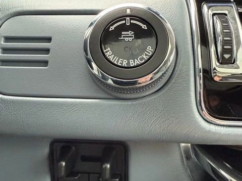 Used 2022 Lincoln Navigator L Black Label image 33