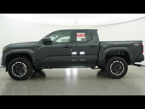 Used 2026 Toyota Tacoma TRD Sport RWD image 3
